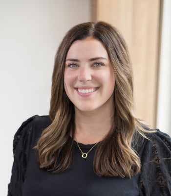 Portrait of Allie Carlson, Broker + Owner.